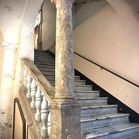 Magnifico Del 400 L'elisir D'amore Apartment Genoa