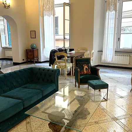Apartment Magnifico Del 400 L'elisir D'amore Genua
